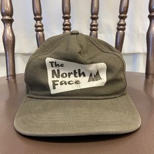 the North Face hat